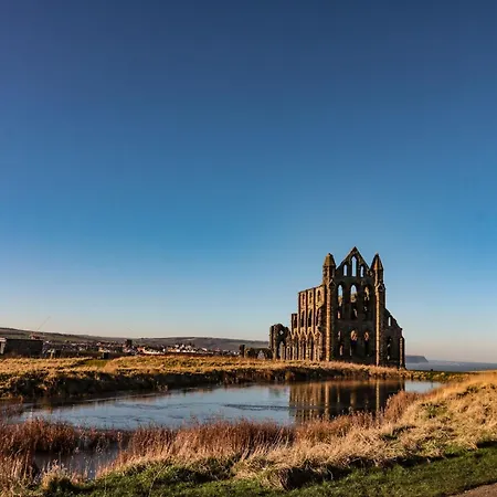 Blue Peter Engine Shed * Whitby