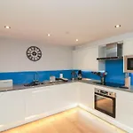 Blue Peter Engine Shed Apartment Whitby